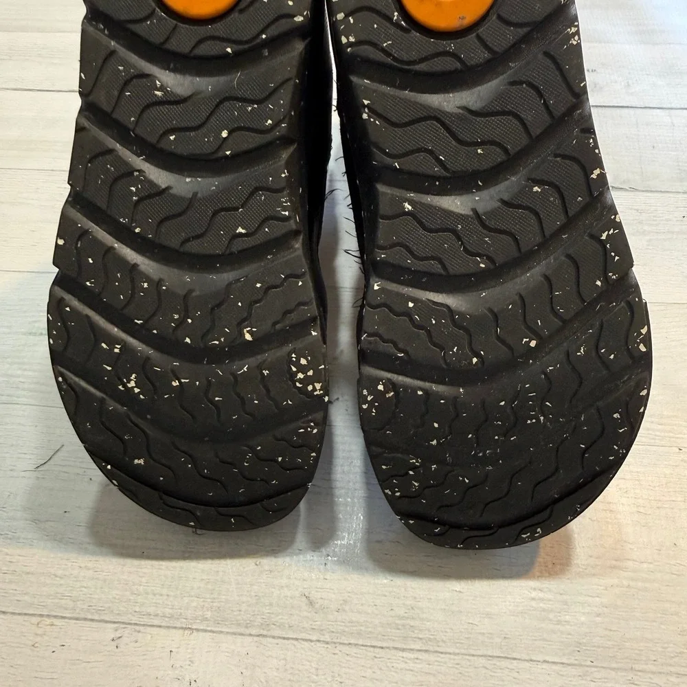 BOGS girls skyline snowcata winter snow boots purple‎ youth size 2